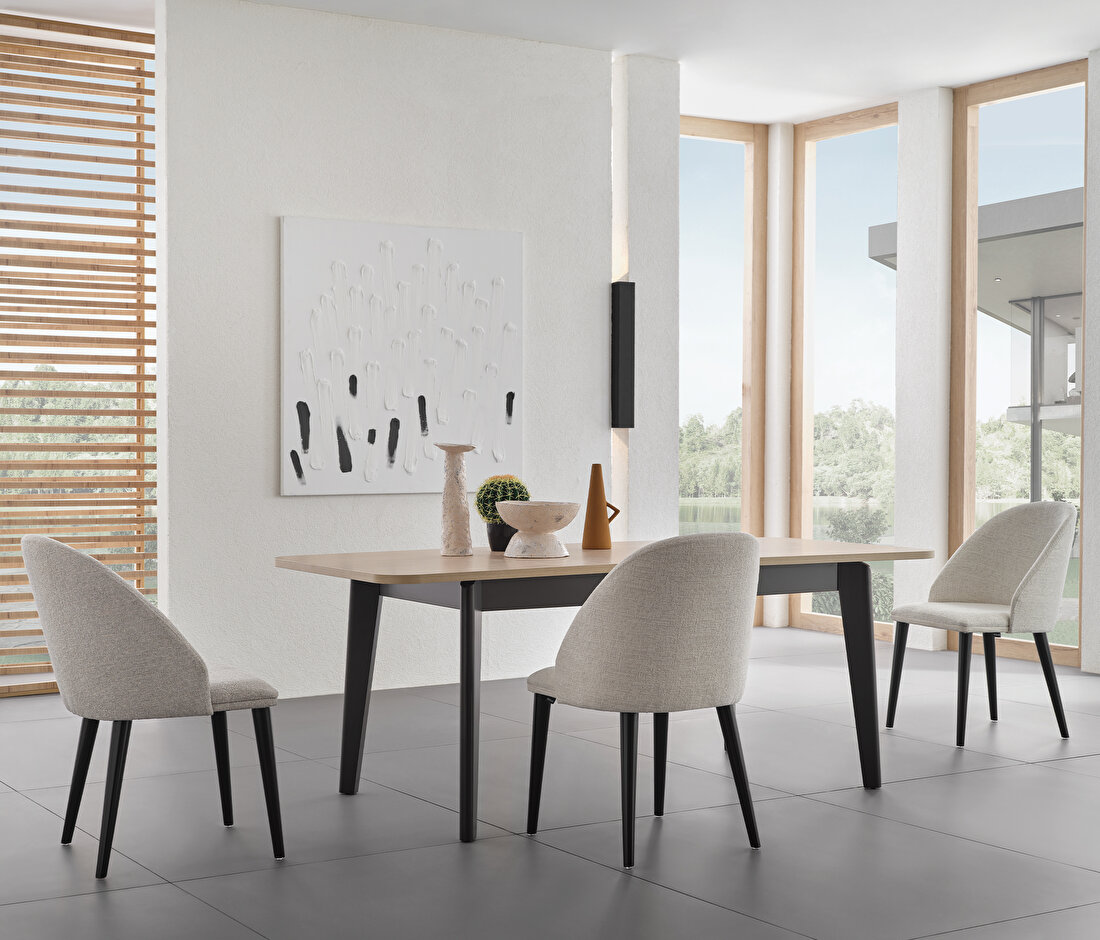 Terra 6-8 Seats Extendable Dining Table