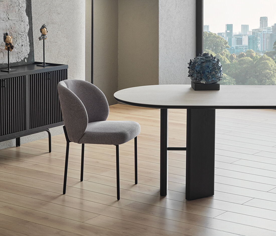 Austin Chair with Metal Legs