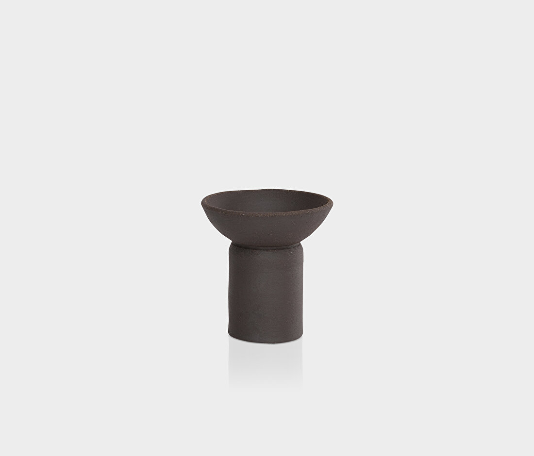Iota Decorative Objects