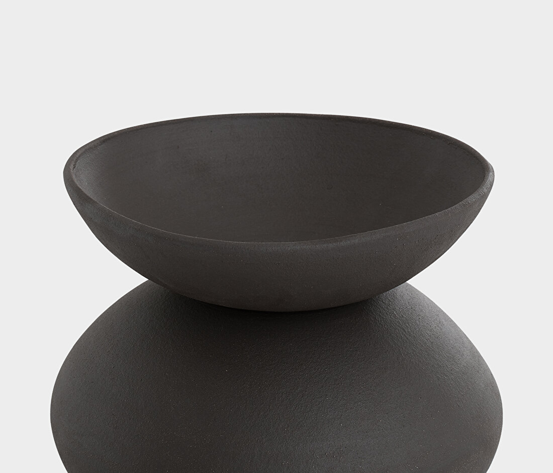 Ursa Vase