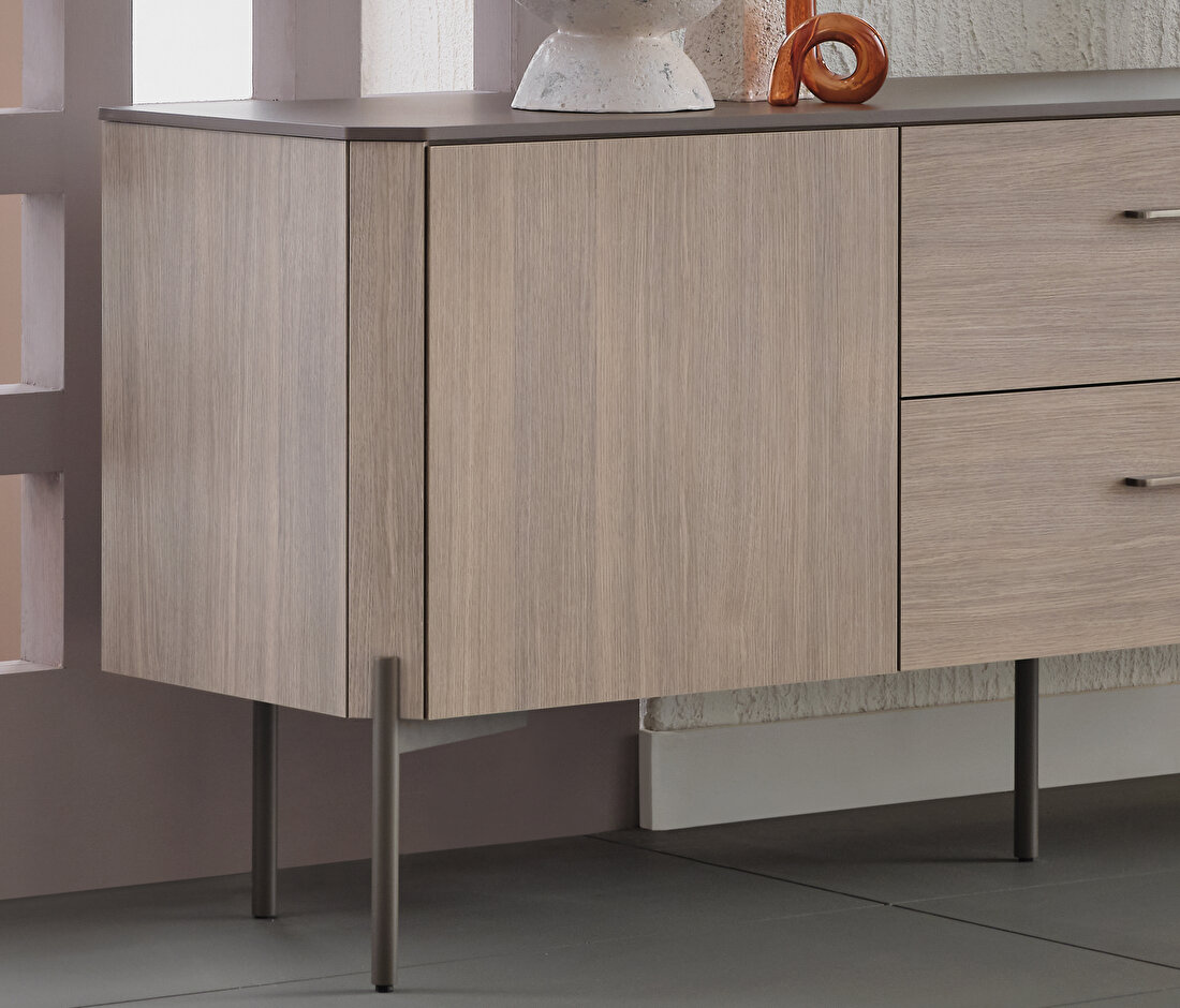 Varena Oak-Taupe Sideboard