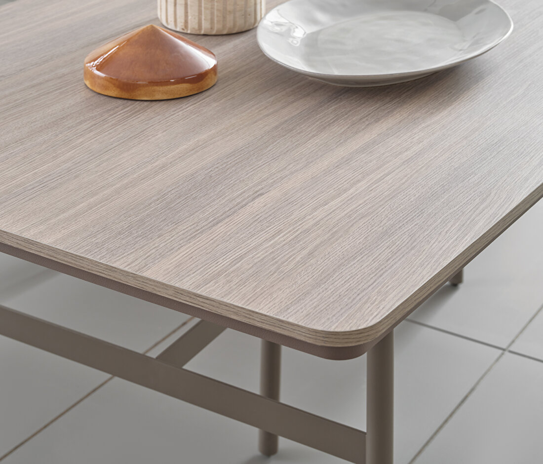 Varena 8 Seats Dining Table