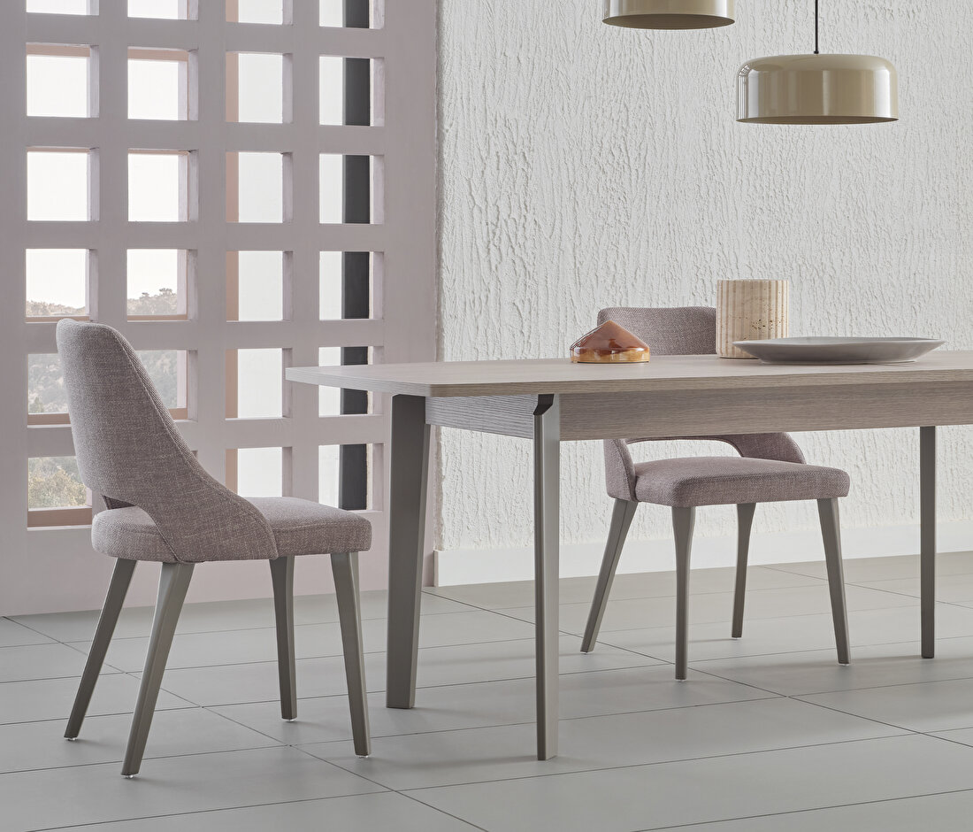 Varena 6-8 Seats Dining Table