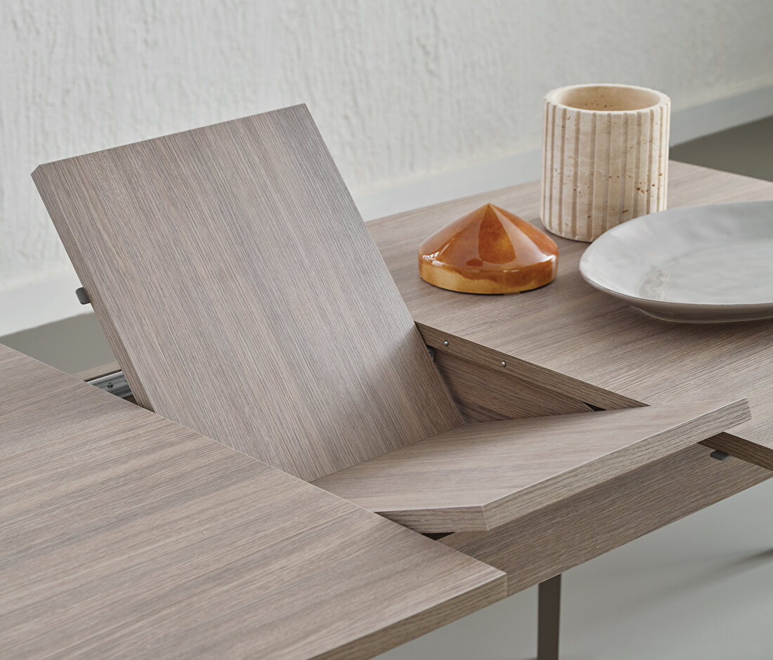 Varena 6-8 Seats Dining Table