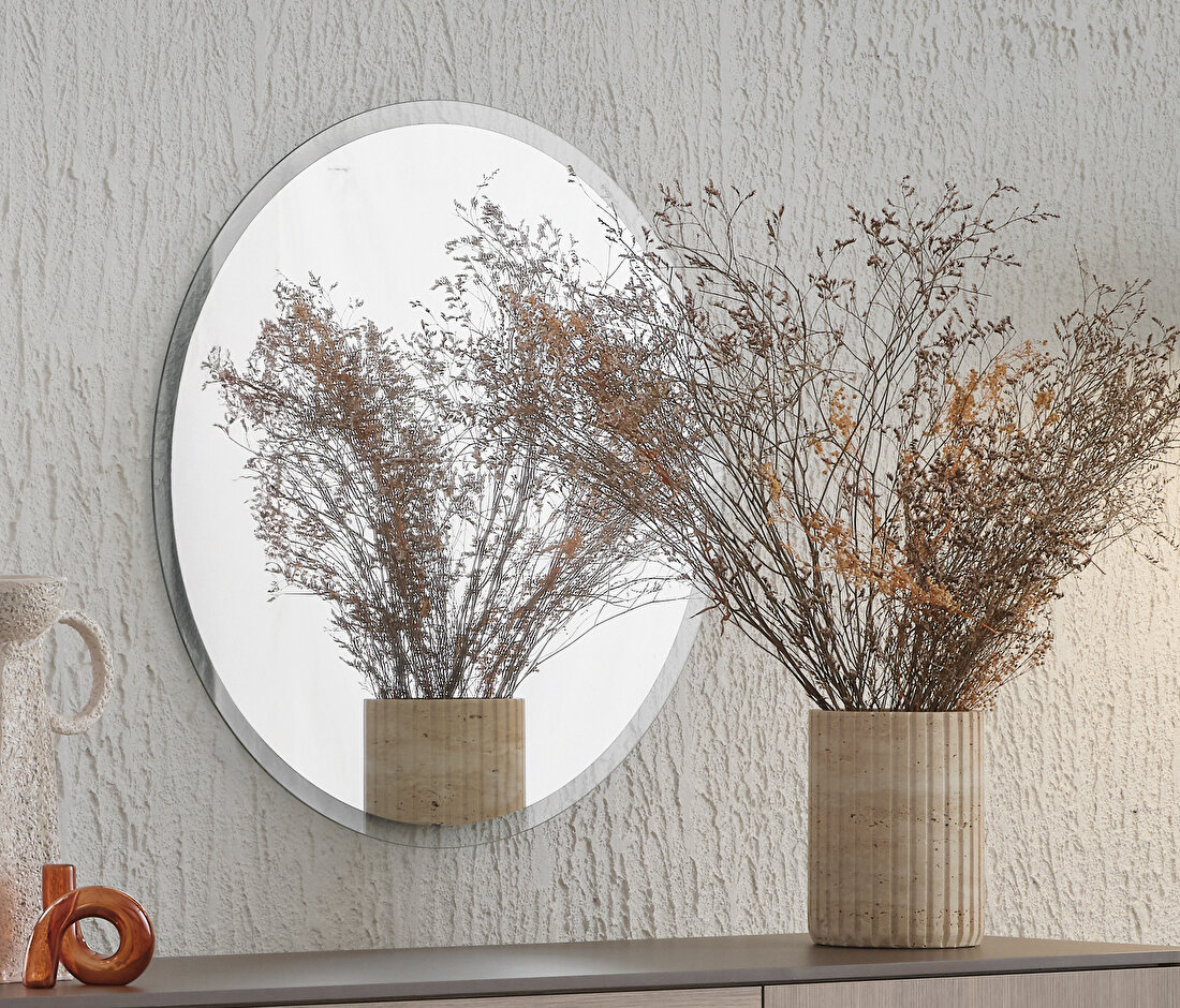 Varena Sideboard-Dresser Mirror