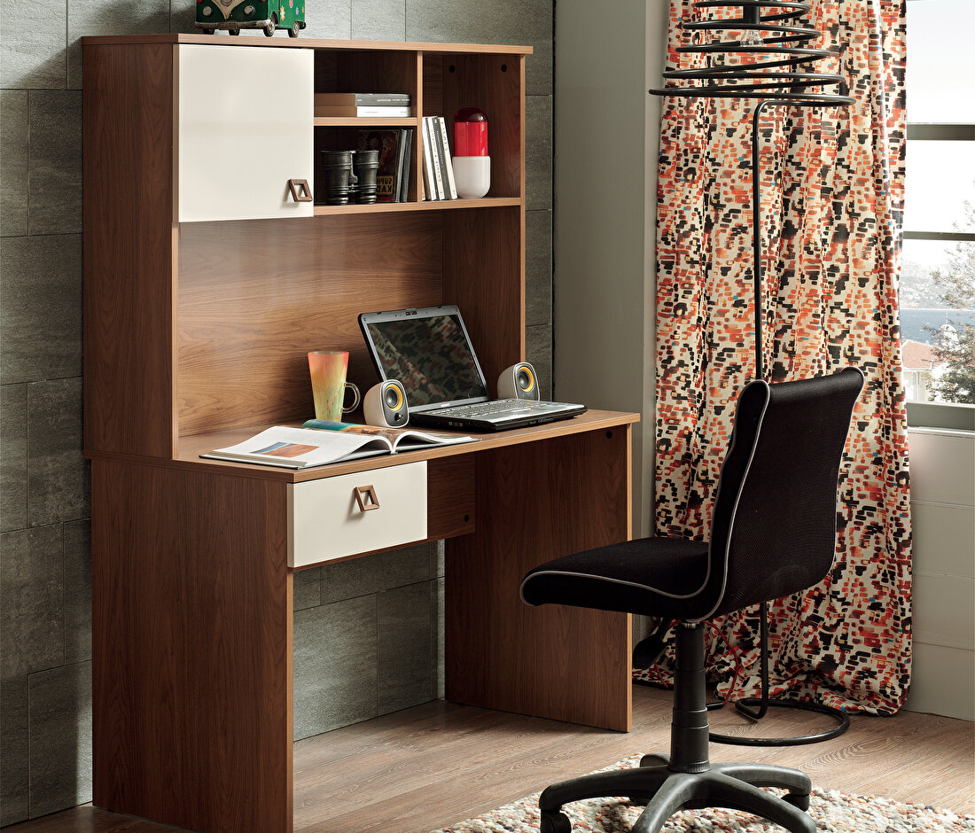 Mistral Walnut - Glossy Cream Study Desk