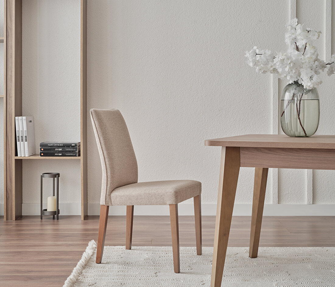 Paloma Wooden Leg Chair
