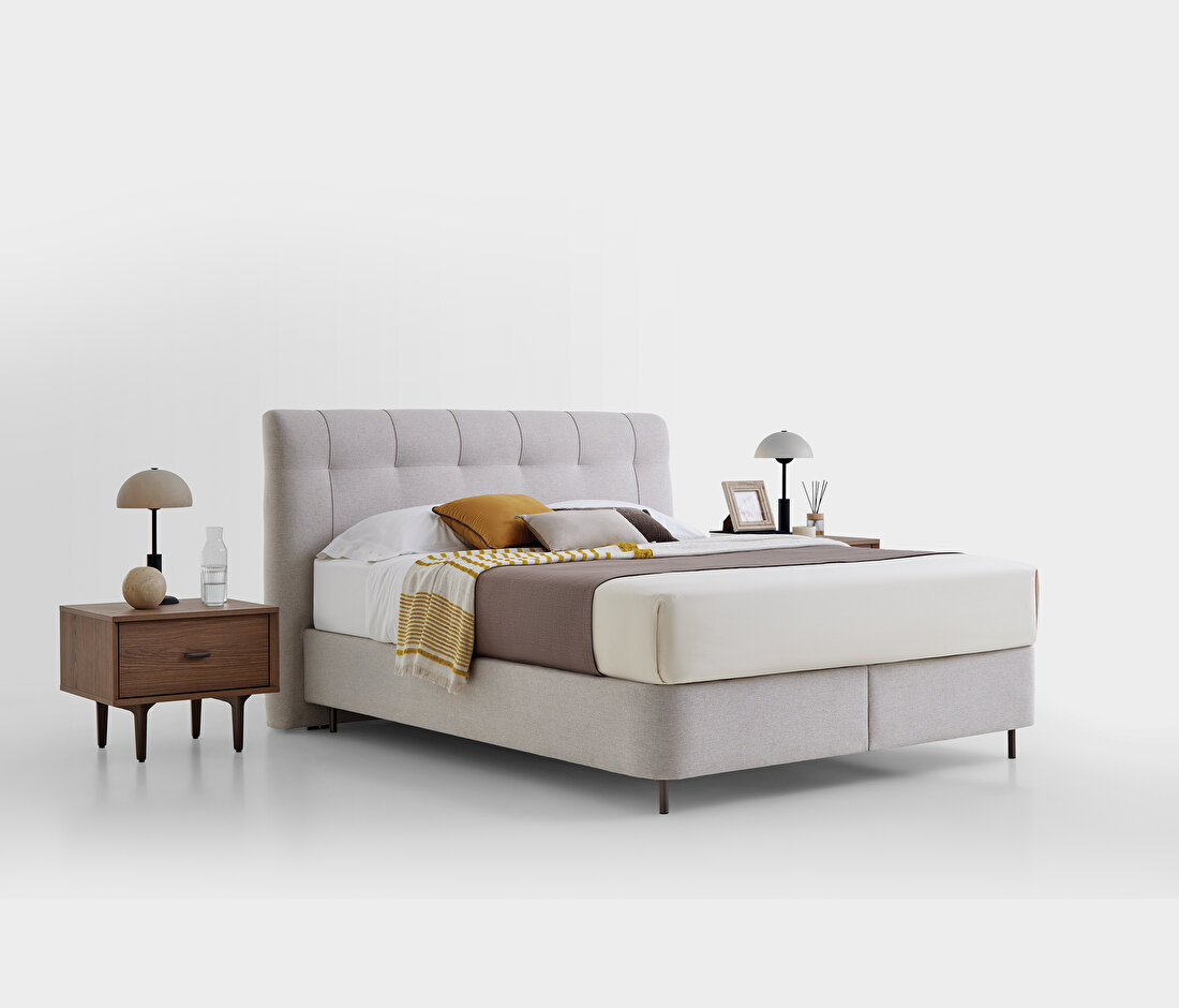 Paloma Base with Headboard