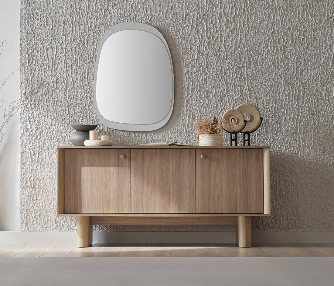 Perge Oak Sideboard