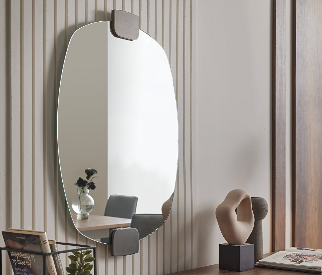 Cordell Mirror