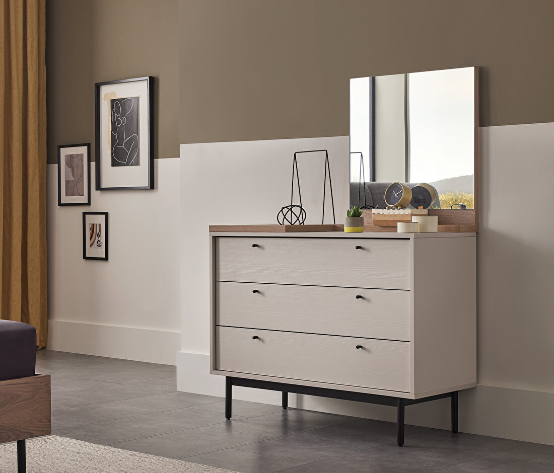 Loreto Off-White Walnut Chest of Drawers