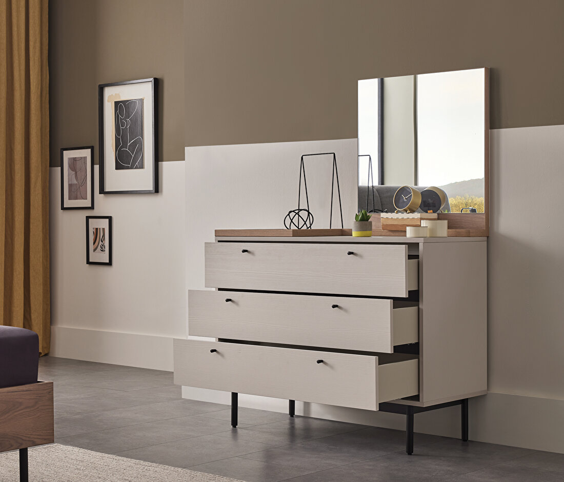 Loreto Off-White Walnut Chest of Drawers