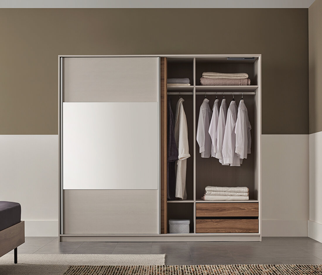 Loreto Off-White-Walnut Wardrobe
