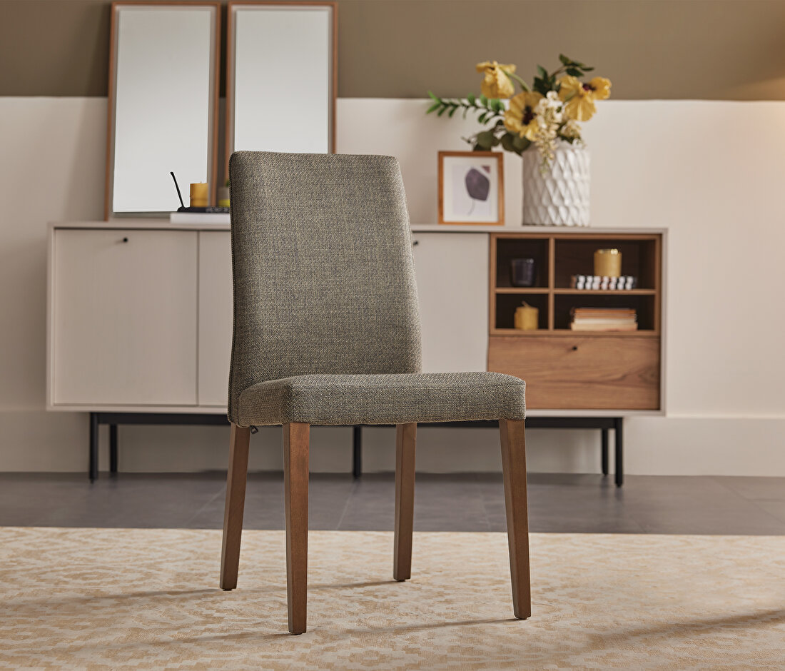 Loreto Wooden Leg Chair