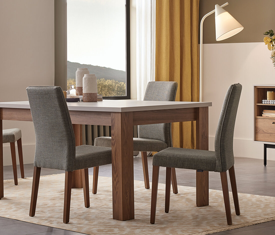 Loreto Wooden Leg Chair
