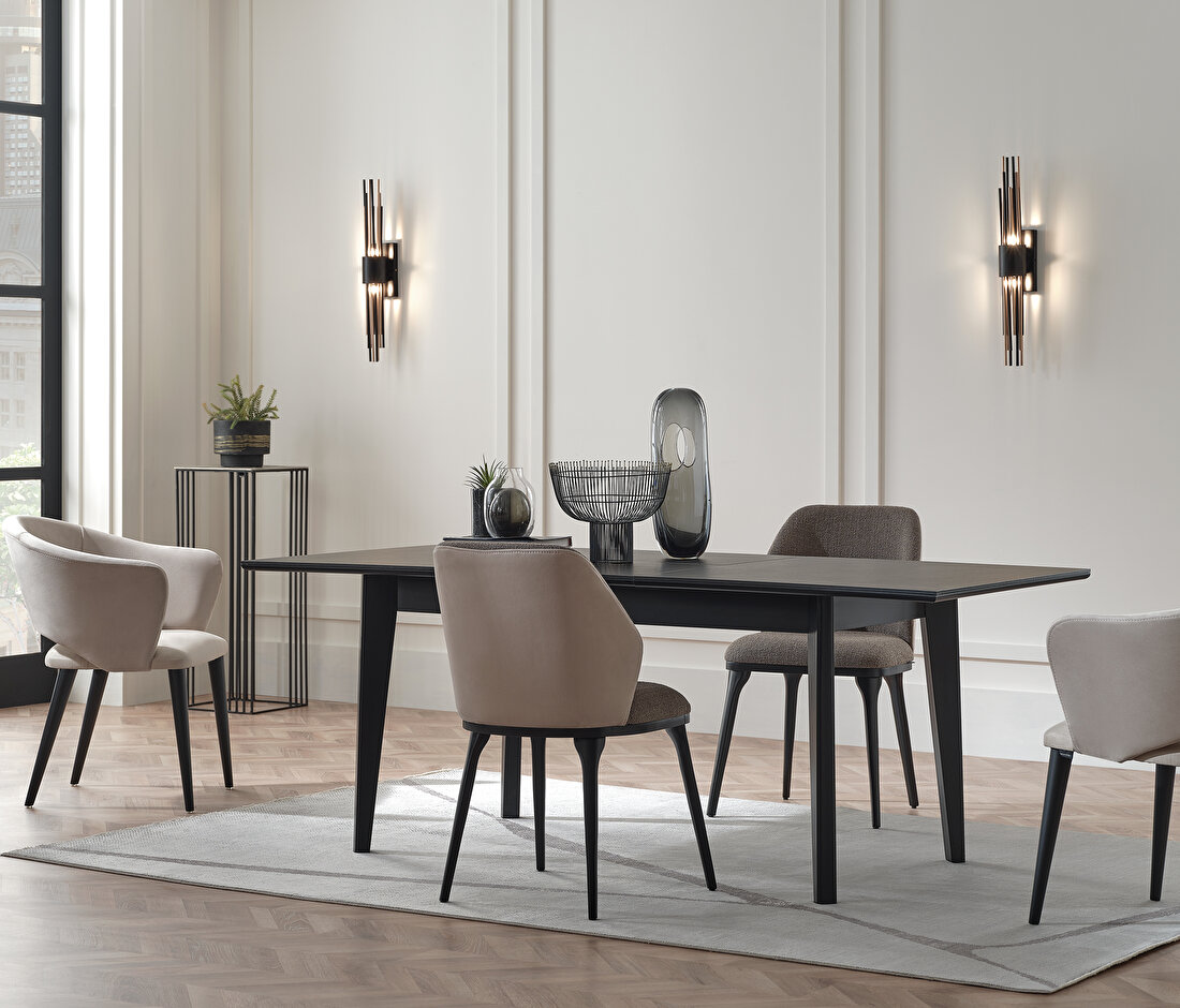 Riga 6-8 Seats Extendable Dining Table