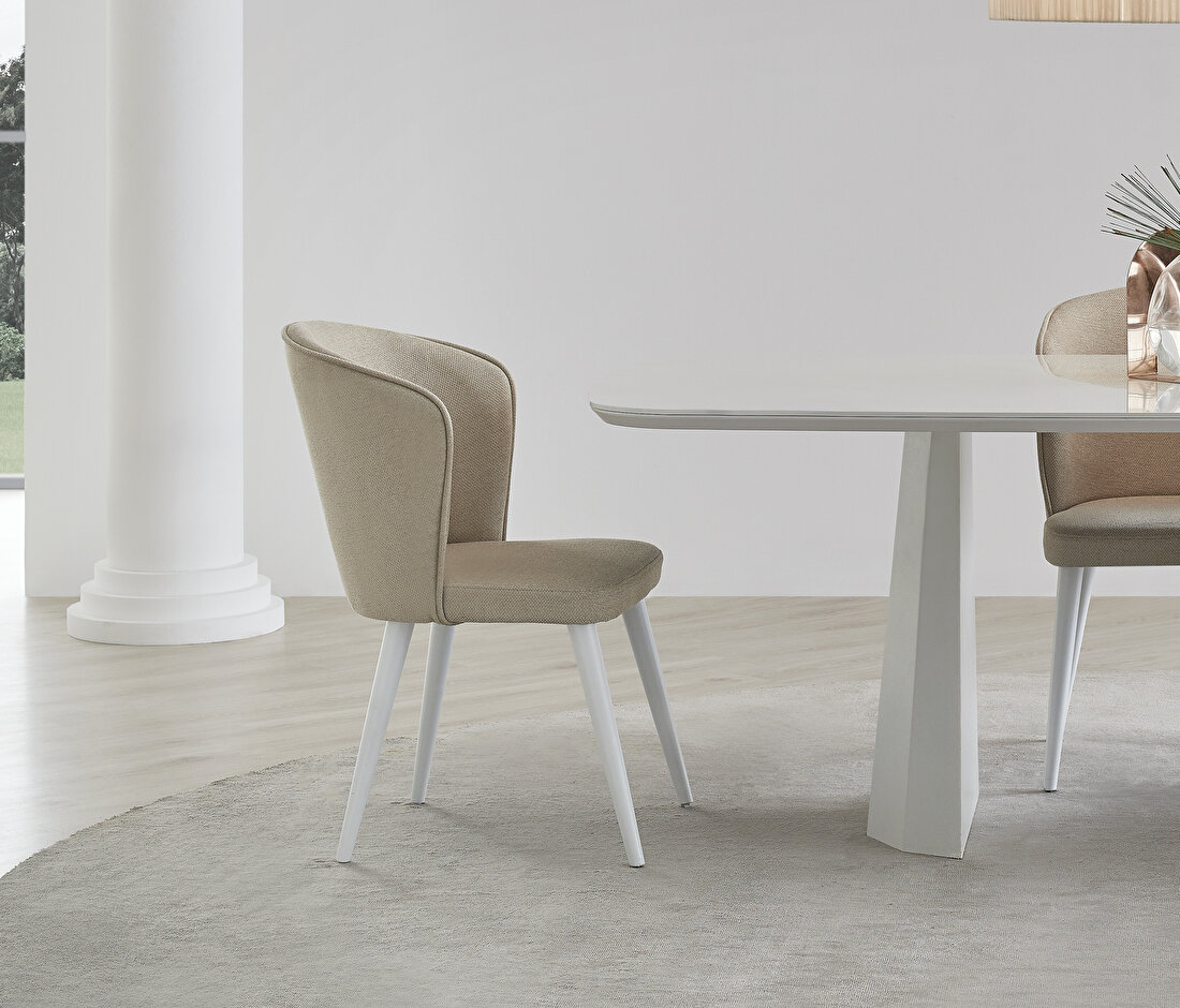 Legato Wooden Leg Chair