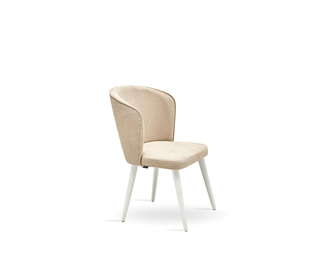 Legato Wooden Leg Chair