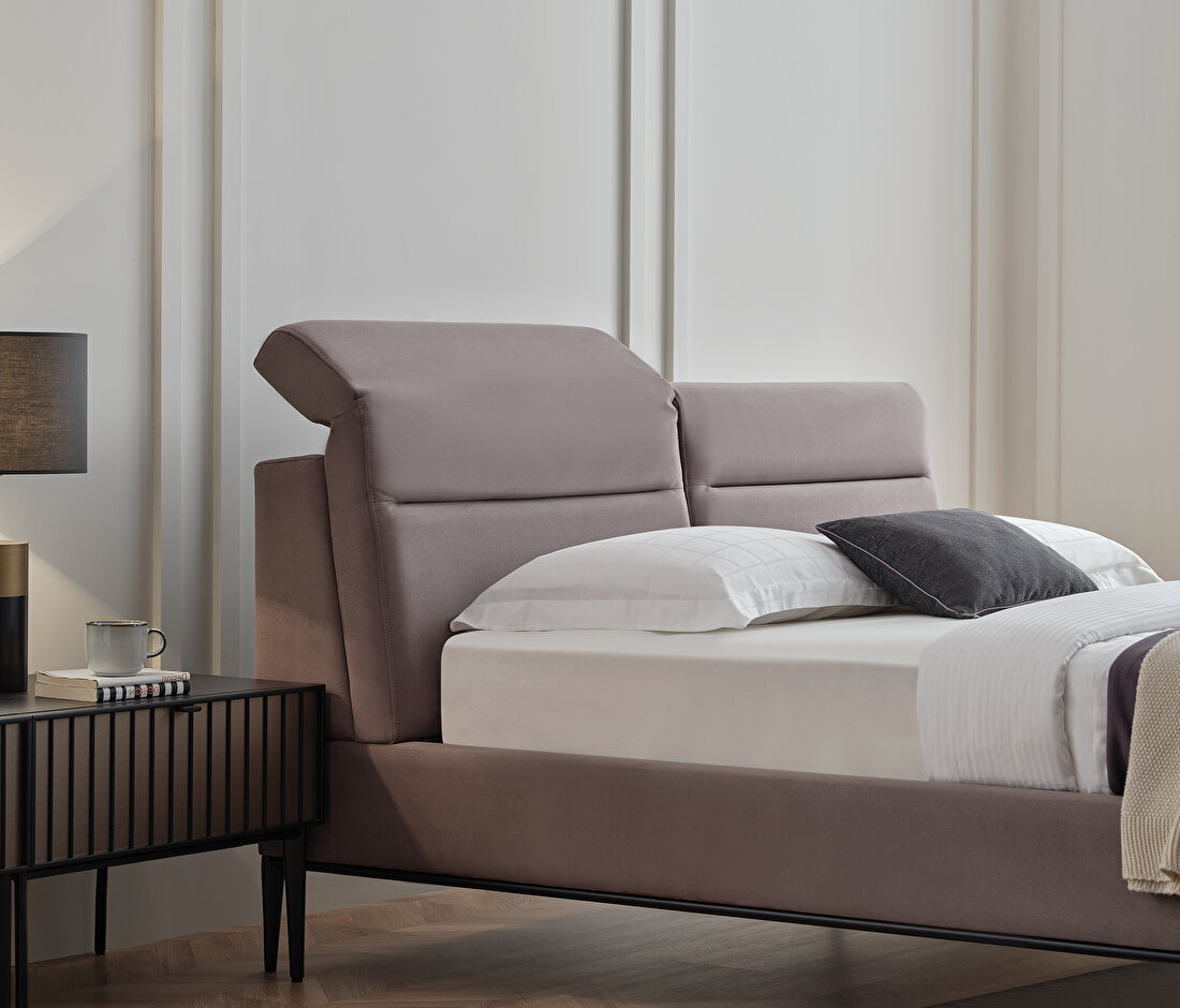 Riga Base with Headboard