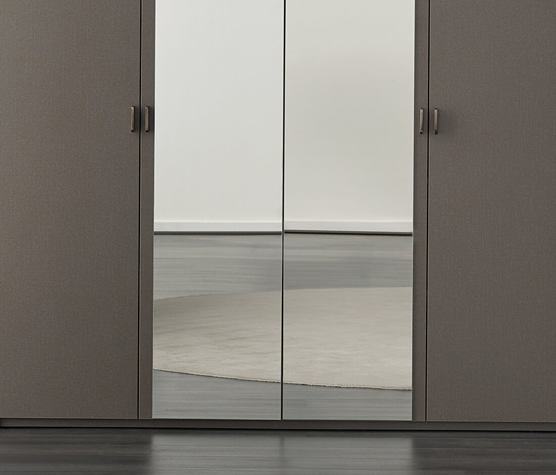 Berta Taupe Wardrobe