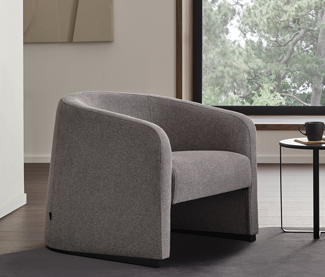 Viera Armchair