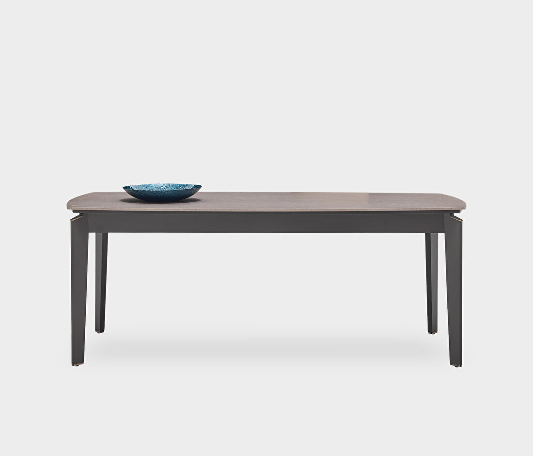 Berta 8 Seats Dining Table
