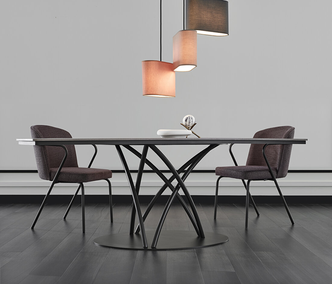 Berta 8 Seats Dining Table