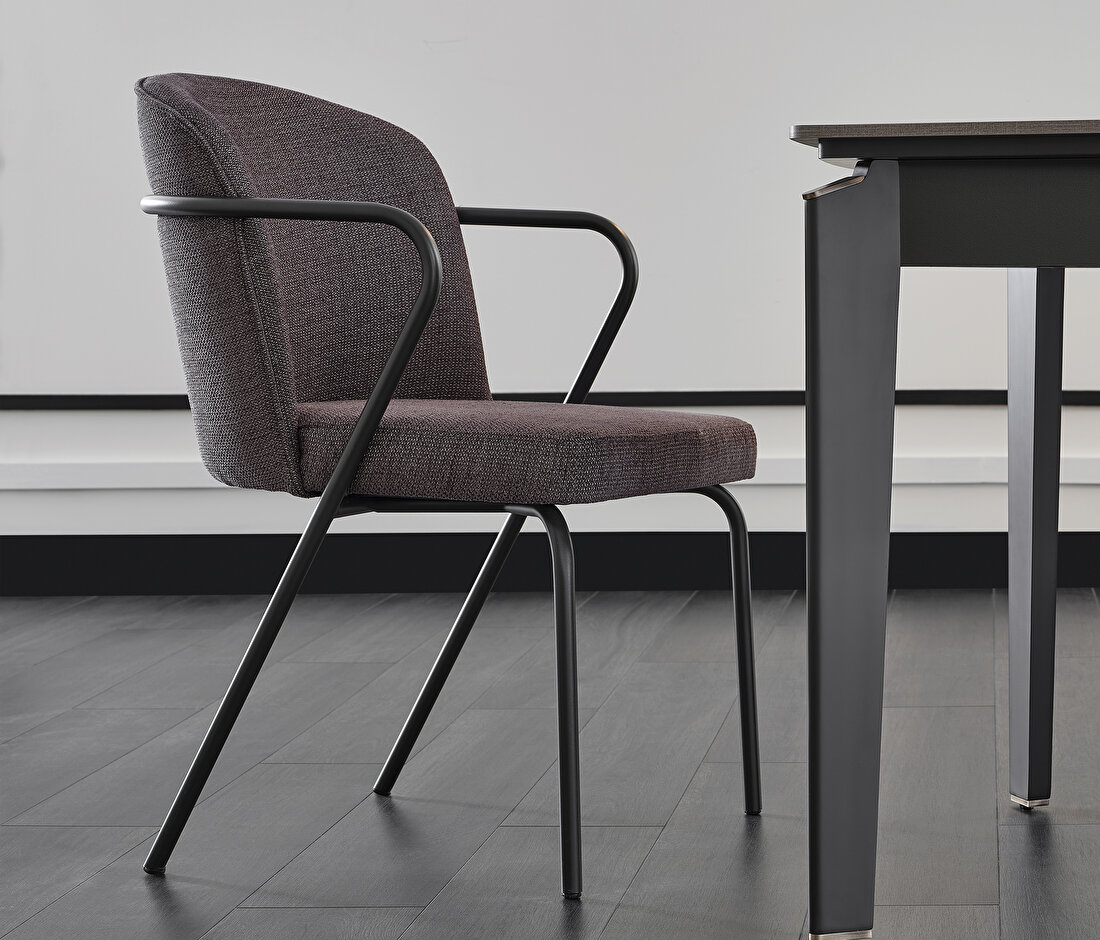 Berta Metal Leg Chair