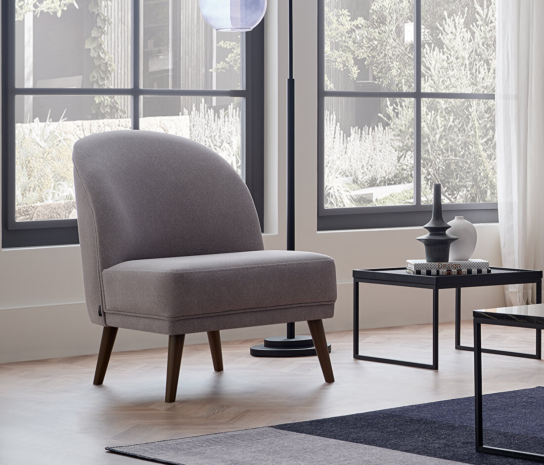 Petra Armchair