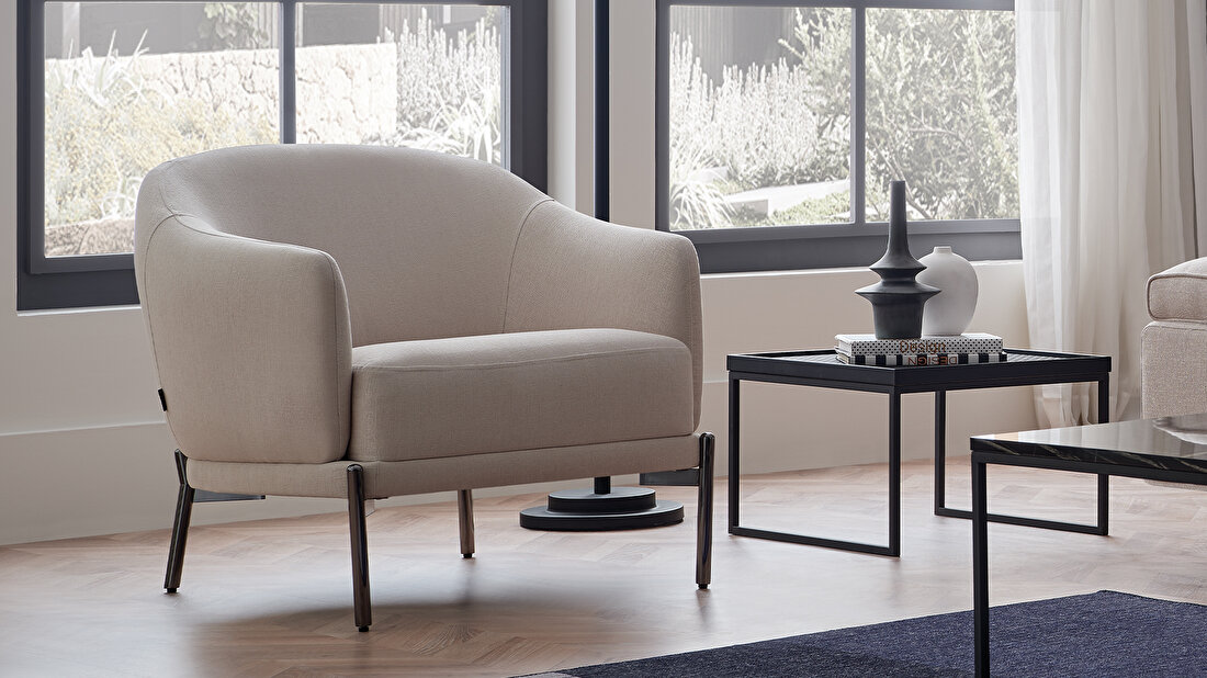 Petra Armchair Metal
