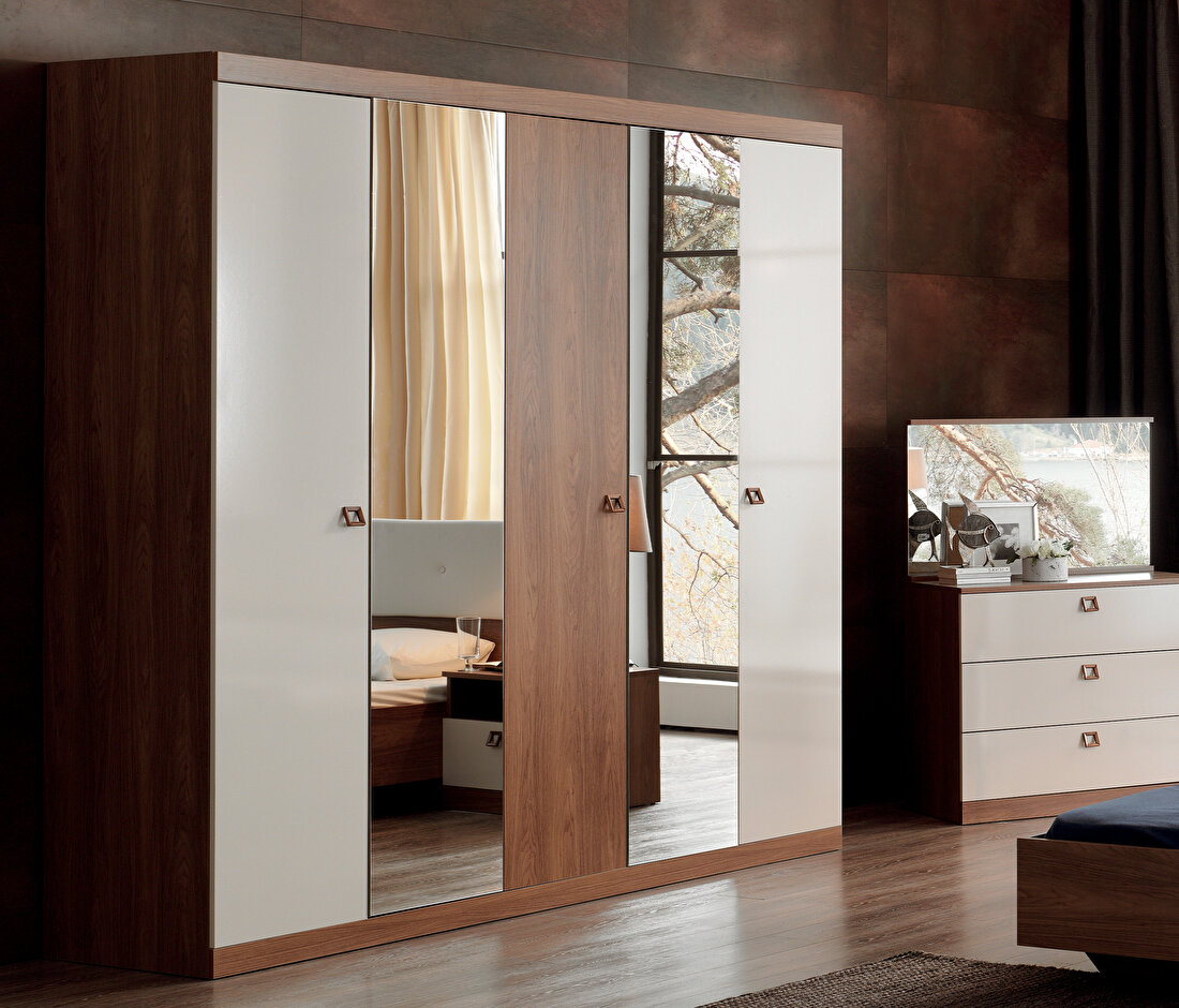 Mistral Walnut - Glossy Cream Wardrobe