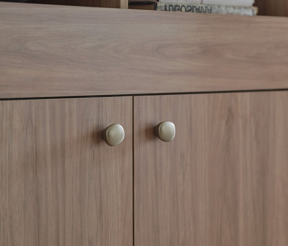 Perge 2-Door, Tall Module - Oak