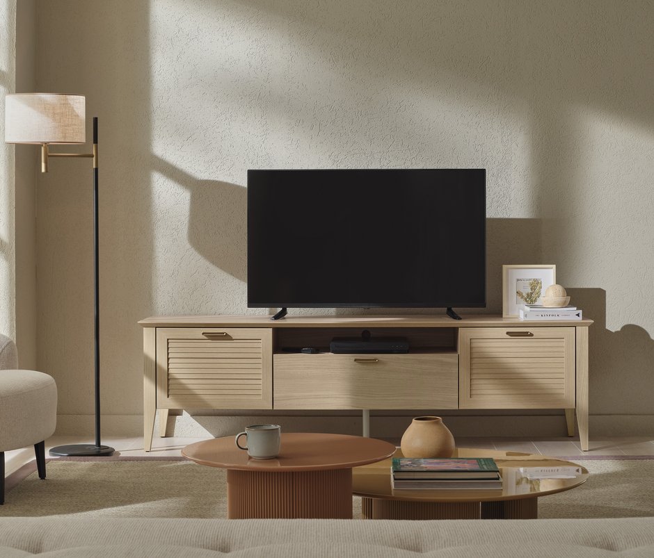 Verona 2-Door, MDF TV Unit - Light Oak