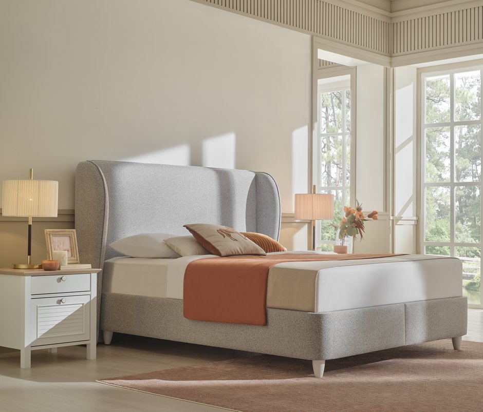 Marsell Linen-Textured Fabric, Storage Bed Base with Headboard - Light Gray